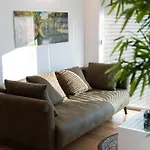 Lägenhet Wing 77 By Belmont Realty