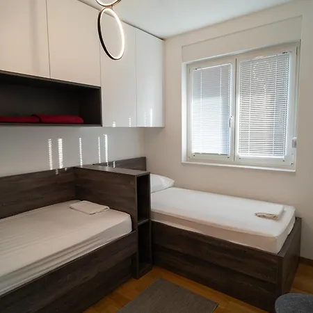 Wing 77 By Belmont Realty * Задар