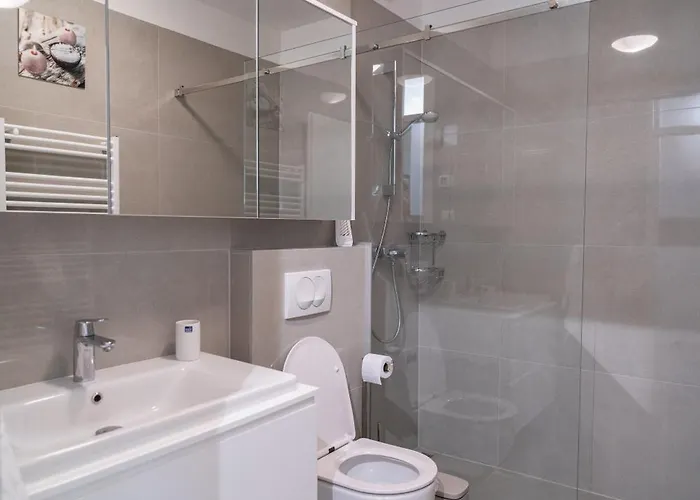 Appartement Wing 77 By Belmont Realty